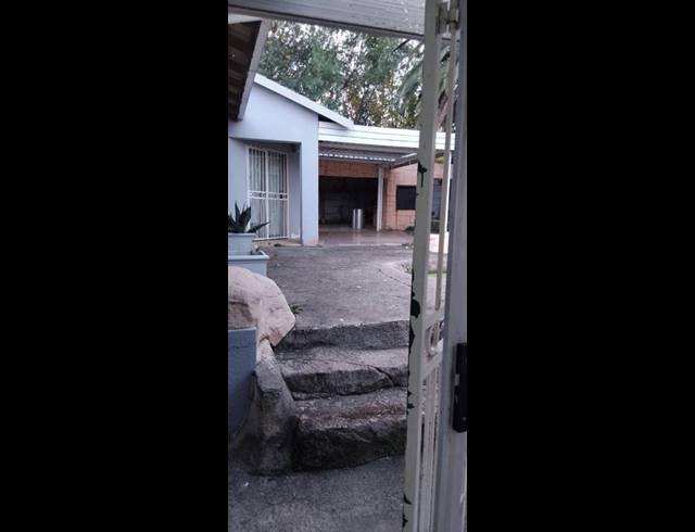 3 BEDROOM HOUSE FOR SALE IN MULBARTON